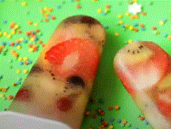 2 sucettes glacées aux fruits