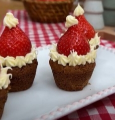 Des muffins chocolat aux fraises