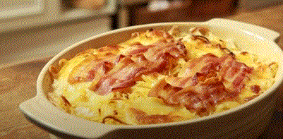 Un gratin de pâtes aux lardons