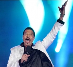 Une capture du concert de Lionel Richie